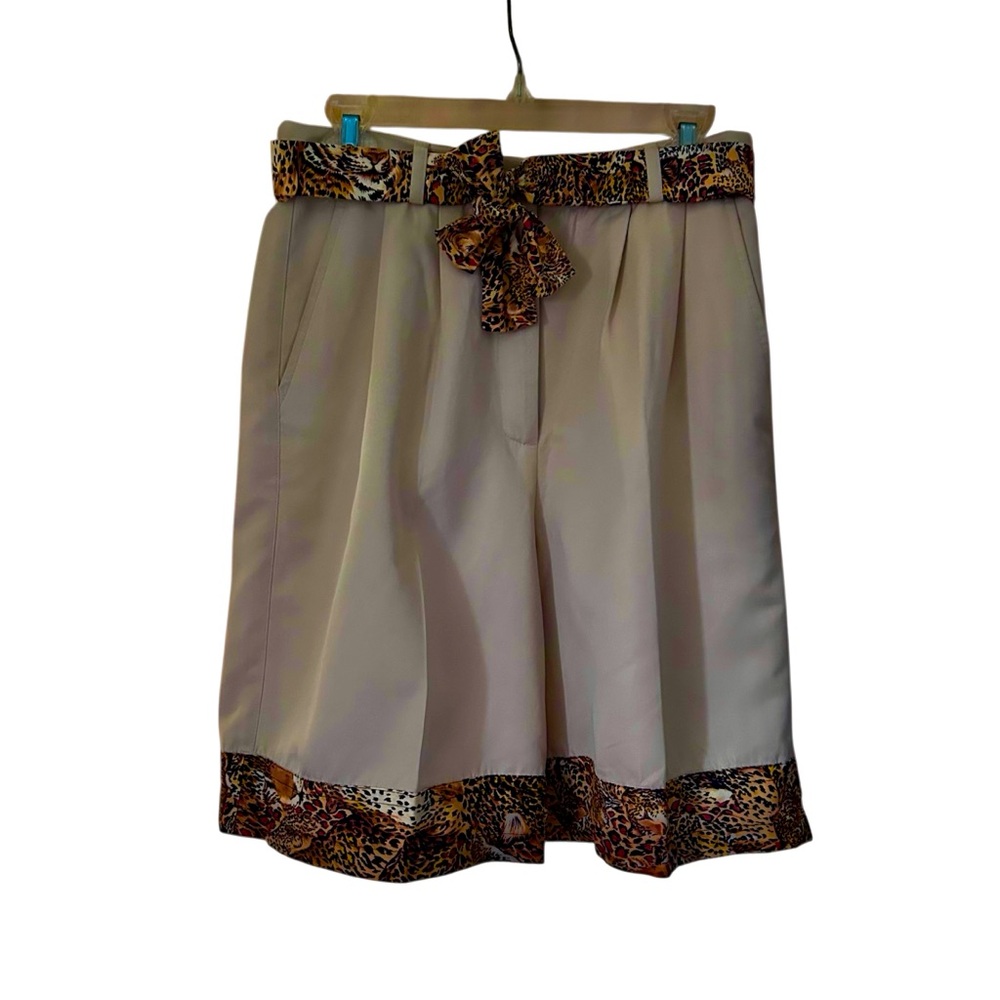Guess Vintage Leopard Print Shorts 12
